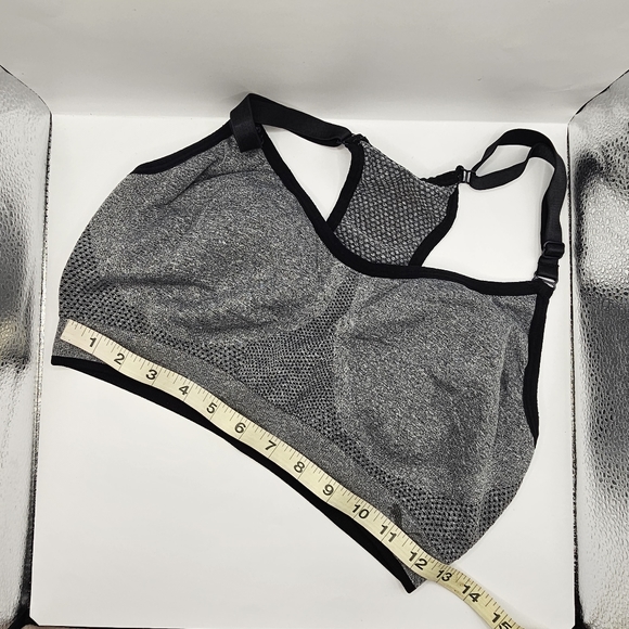 Puma Racer Back Sports bra - Picture 5 of 13